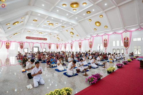 ภาพ No.317915:วันพุธที่ ๑ เมษายน พ.ศ.๒๕๖๙  โครงการบรรพชาสามเณรภาคฤดูร้อน รุ่นที่ ๓๓  ประจำปี ๒๕๖๙ บูชาธรรม ๘๒ ปี หลวงพ่อธัมมชโย  ณ วัดบ้านขุน อำเภอฮอด จังหวัดเชียงใหม่