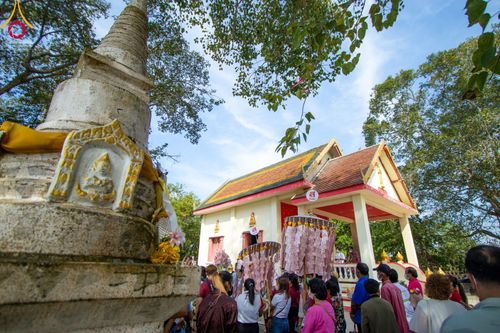 ภาพ No.64284:พิธีทอดกฐินสามัคคีทั่วไทย 5,000 วัด โดยคณะศิษยานุศิษย์วัดพระธรรมกาย น้อมบูชาธรรม 78 ปี หลวงพ่อธัมมชโย  วันอังคารที่ 8 พฤศจิกายน พ.ศ. 2565  ณ วัดโปรยฝน อ.หนองเสือ จ.ปทุมธานี