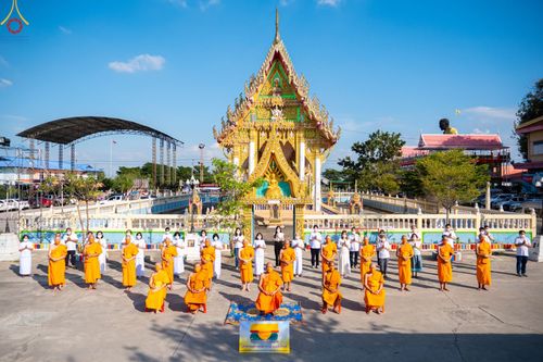 ภาพ No.66250:พิธีอุปสมบท วัดราษฎร์นิยมธรรม  อ.บางพลี จ.สมุทรปราการ รับบุญจัดงานโดยสำนักสถาบันพัฒนาเยาวชนโลก เมื่อวันที่ 7 ธันวาคม พ.ศ. 2565