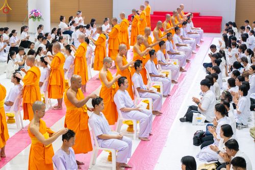 ภาพ No.319317:วันเสาร์ที่ 4 เมษายน พ.ศ.2569 พิธีปลงผมนาคธรรมทายาท โครงการอุปสมบทหมู่ธรรมทายาท ระดับอุดมศึกษา รุ่นที่ 53 ภาคฤดูร้อน ณ มหารัตนวิหารคด 13 วัดพระธรรมกาย