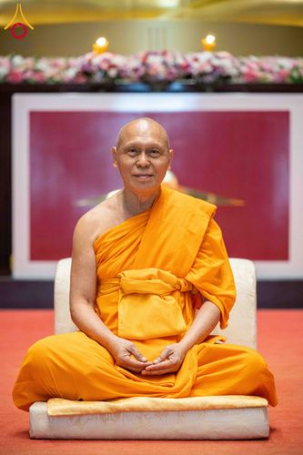 ภาพ No.298255:วันเสาร์ที่ 17 มกราคม พ.ศ. 2569 พิธีบรรพชาอุปสมบท โครงการอุปสมบทหมู่ บูชาธรรมครบ 117 ปี คุณยายอาจารย์มหารัตนอุบาสิกาจันทร์ ขนนกยูง  ณ อุโบสถพระไตรปิฎก วัดพระธรรมกาย