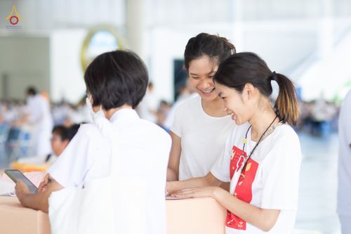 ภาพ No.90533:พิธีบุพเปตพลี  ครั้งที่ 141 ร่วมอุทิศบุญแด่หมู่ญาติที่ล่วงลับไปแล้ว และสืบทอดอายุพระพุทธศาสนา วันพฤหัสบดีที่ 14 ตุลาคม พ.ศ.2566 วันพระแรม 15 ค่ำ เดือน 10 ณ หอฉันคุณยายอาจารย์ฯ วัดพระธรรมกาย