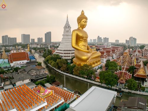 ภาพ No.299977:วันที่ 22 มกราคม พ.ศ.2569 พระธรรมยาตราปฏิบัติธรรม และถ่ายภาพหมู่ประวัติศาสตร์ ณ อาคารธรรมยาตรา กตัญญูบูชามหาปูชนียาจารย์  ตรงข้ามวัดปากน้ำภาษีเจริญ จ.กรุงเทพมหานคร ในโครงการธรรมยาตรา กตัญญูบูชา มหาปูชนียาจารย์ พระมงคลเทพมุนี(สด จนฺทสโร) พระผู้ปราบมาร อนุ