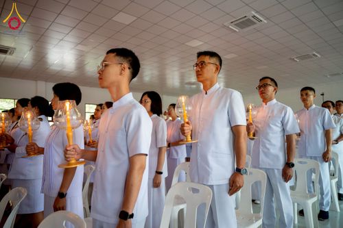 ภาพ No.227285:วันอังคารที่ 3 มิถุนายน พ.ศ. 2568 นายอำเภอคลองหลวง นำพสกนิกรรวมใจภักดิ์ สมเด็จพระนางเจ้าฯ พระบรมราชินี เนื่องในโอกาสวันเฉลิมพระชนมพรรษา ณ อาคารปลูกศรัทธา 2 วัดพระธรรมกาย อ.คลองหลวง จ.ปทุมธานี