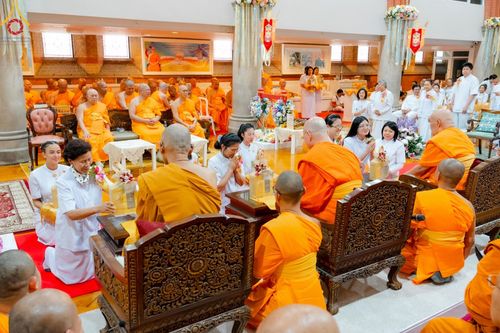 ภาพ No.142773:พิธีพัทธสีมา ประดิษฐานลูกนิมิตมหาสมบัติ สถาปนาอุโบสถวัดพระธรรมกายลอนดอน บูชาธรรม 80 ปี หลวงพ่อธัมมชโย วันเสาร์ที่ 22 มิถุนายน พ.ศ. 2567