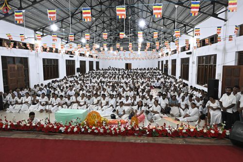 ภาพ No.278797:วันที่ 30 ตุลาคม 2568 กฐินสมทบวัดต่างประเทศ โดยคณะศิษยานุศิษย์ บูชาธรรม 81 ปี หลวงพ่อธัมมชโย ณ วัดศรีธรรมานันทะ บาลังโกด้า ประเทศศรีลังกา วัดสังฆราช อมรปุระนิกาย สมเด็จไมตรี มูรตี