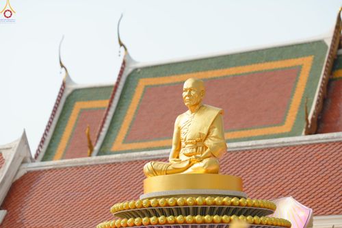 ภาพ No.296828:วันที่ 17 มกราคม พ.ศ. 2569 พิธีจุดประทีปถวายเป็นพุทธบูชา และบูชาธรรมมหาปูชนียาจารย์  ณ วัดโบสถ์บน ต.บางคูเวียง จ.นนทบุรี อนุสรณ์สถานลำดับที่ 4 สถานที่เกิดด้วยกายธรรม ในโครงการธรรมยาตรา กตัญญูบูชา มหาปูชนียาจารย์ พระมงคลเทพมุนี(สด จนฺทสโร) พระผู้ปราบมาร อ