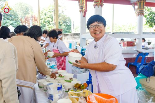 ภาพ No.296442:วันที่ 16 มกราคม พ.ศ. 2569 พิธีทอดผ้าป่าทำนุบำรุงศาสนสถาน ณ วัดโพธิ์เอน ต.บางขุนกอง อ.บางกรวย จ.นนทบุรี อนุสรณ์สถานลำดับที่ 4 สถานที่เกิดด้วยกายธรรม ในโครงการธรรมยาตรา กตัญญูบูชา มหาปูชนียาจารย์ พระมงคลเทพมุนี(สด จนฺทสโร) พระผู้ปราบมาร อนุสรณ์สถาน 7 แห่ง