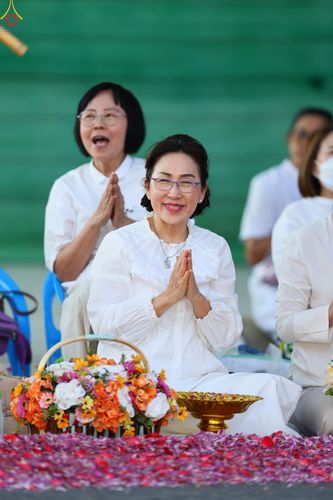 ภาพ No.306093:วันที่ 25 มกราคม พ.ศ. 2569 พิธีต้อนรับพระธรรมยาตรา วัดพระธรรมกาย(ภาพชุดที่ 4) ในโครงการธรรมยาตรา กตัญญูบูชา มหาปูชนียาจารย์ พระมงคลเทพมุนี(สด จนฺทสโร) พระผู้ปราบมาร อนุสรณ์สถาน 7 แห่ง ปีที่ 14