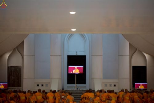 ภาพ No.250652:วันอังคารที่ 7 ตุลาคม พ.ศ. 2568 พิธีมหาปวารณาออกพรรษา ณ โบสถ์พระไตรปิฎก วัดพระธรรมกาย