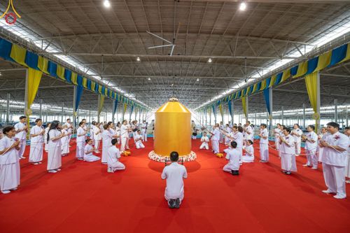 ภาพ No.149745:พิธีจุดเทียนใจ ไฟนิรันดร์ อนันตชัย วันอาทิตย์ที่ 25 สิงหาคม พ.ศ.2567 วัดพระธรรมกาย จ.ปทุมธานี