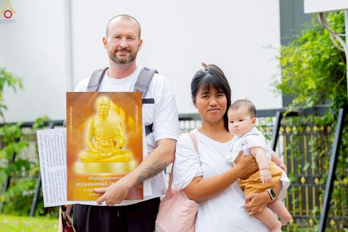 ภาพ No.239191:วันอาทิตย์ที่ 17 สิงหาคม พ.ศ. 2568 พิธีอัญเชิญรูปเหมือนพระมงคลเทพมุนี (สด จันทสโร) ณ ศาลากลางจังหวัดเลย ถึงลานพญานาค สวนสาธารณะกุดป่อง อ.เมือง จ.เลย