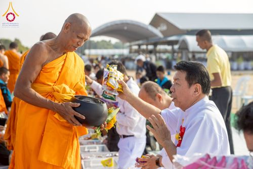 ภาพ No.230171:วันเสาร์ที่ 28 มิถุนายน พ.ศ. 2568 พิธีถวายสังฆทาน 323 วัด 4 จังหวัดชายแดนใต้ ปีที่ 21 ครั้งที่ 178 พิธีมอบกองทุนหนุนแรงใจช่วยครูใต้ ปีที่ 18 ครั้งที่ 142 ณ ศูนย์อบรมเยาวชนจังหวัดปัตตานี