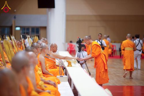 ภาพ No.237849:วันอาทิตย์ที่ 10 สิงหาคม พ.ศ. 2568 พิธีถวายไทยธรรมมุทิตาเปรียญธรรมและบาลีศึกษา ณ ห้องแก้วสารพัดนึก2 วัดพระธรรมกาย ปทุมธานี