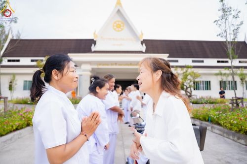ภาพ No.153646:โครงการปฏิบัติธรรม อุบาสก อุบาสิกาแก้ว รุ่นที่ 1  ผู้แทนทอดกฐินสามัคคีสามหมื่นวัดทั่วไทย ระหว่างวันที่ 6-8 กันยายน พ.ศ. 2567 ณ ธุดงคสถานชลบุรี