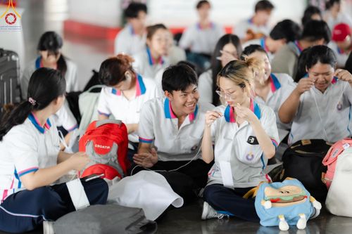 ภาพ No.59368:การอบรมอาสาสมัคร  เตรียมงานและจัดถวายภัตตาหาร แด่พระสังฆาธิการ 10,000 กว่าวัดทั่วประเทศ ในวันที่ 21-22 เมษายน พ.ศ.2567 เพื่องานวันคุ้มครองโลก จัดโดย ชมรมพุทธศาสตร์สากลฯ