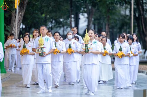 ภาพ No.156680:พิธีบรรพชาอุปสมบท ธรรมทายาท โครงการอุปสมบทหมู่บูชาธรรมครบรอบ 107 ปี วันครูผู้ค้นพบวิชชาธรรมกาย ณ โบสถ์พระไตรปิฏก วัดพระธรรมกาย วันเสาร์ที่ 14 กันยายน พ.ศ. 2567