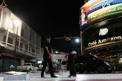 ภาพ No.126787:V.30 เต็มที่ เพื่อโคราช การเตรียมงาน ปฏิบัติงาน และเก็บงาน ของเจ้าหน้าที่หน่วยงานต่างๆ ทุกภาคส่วน เพื่อพิธีทำบุญเมืองนครราชสีมา ฉลอง 556 ปี ตักบาตรพระ 10,000 รูป ในวันเสาร์ที่ 2 มีนาคม พ.ศ.2567 ณ อนุสาวรีย์ท้าวสุรนารี จ.นครราชสีมา จัดโดย คณะสงฆ์จังหวัดนค