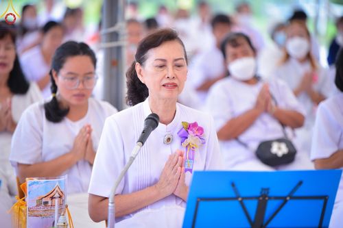 ภาพ No.146578:พิธีทอดผ้าป่าสร้างหลังคาอาคาร 80 ปี หลวงพ่อธัมมชโย ณ ศูนย์ปฎิบัติธรรมวิหารแดง จังหวัดสระบุรี วันอาทิตย์ที่ 28 กรกฎาคม พ.ศ. 2567