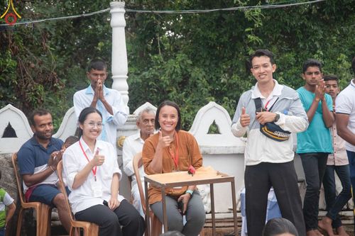 ภาพ No.141063:PhotoStory มหาศรัทธา ธรรมยาตราศรีลังกา EP.6 พิธีจุดวิสาขประทีป 6 วัด ถวายเป็น พุทธบูชา  โครงการสยาม-ลังกา ธรรมยาตรา  ฉลองเทศกาลวิสาขบูชาแห่งชาติ ศรีลังกา  บูชาธรรม 80 ปี หลวงพ่อธัมมชโย วันที่ 16 พฤษภาคม พ.ศ. 2567