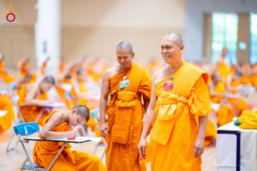 ภาพ No.161266:พิธีสอบธรรมสนามหลวงนักธรรมชั้นตรี วันที่ 11-14 ตุลาคม พ.ศ. 2567 ณ สนามสอบวัดพระธรรมกาย อ.คลองหลวง จ.ปทุมธานี