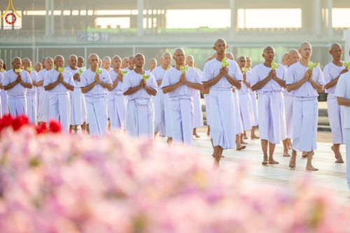 ภาพ No.180555:พิธีบรรพชาอุปสมบท โครงการอุปสมบทบูชาธรรมมหาปูชนียาจารย์ ประจำปีพุทธศักราช 2567 วันเสาร์ที่ 7 ธันวาคมพ.ศ. 2567 ณ วัดพระธรรมกาย จ.ปทุมธานี