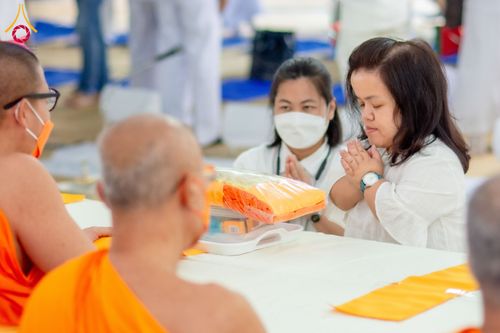 ภาพ No.117424:พิธีถวายภัตตาหารเป็นสังฆทาน แด่คณะพระธรรมยาตรา วันที่ 23 มกราคม พ.ศ. 2567 ณ อนุสรณ์สถานบางปลา อ.บางเลน จ.นครปฐม