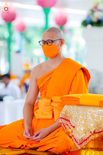 ภาพ No.80726:พิธีอุปสมบทสามเณรเตรียม DCI รุ่นที่20 จำนวน 15 รูป ณ อุโบสถพระไตรปิฎก วัดพระธรรมกาย วันเสาร์ที่ 6 พฤษภาคม พ.ศ. 2566