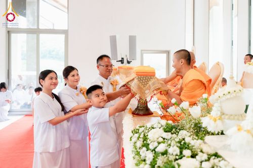 ภาพ No.171795:พิธีทอดกฐิน ศูนย์ปฏิบัติธรรมแก้วเมืองเลย วันที่ 27 ตุลาคม พ.ศ. 2567