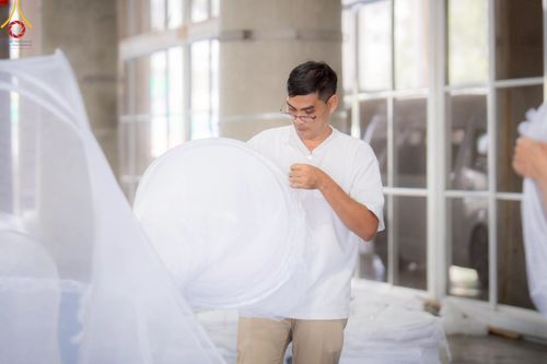 ภาพ No.218282:วันที่ 12-18 เมษายน พ.ศ. 2568 พระภิกษุและเจ้าหน้าที่อาสาสมัคร เตรียมพื้นที่ต้อนรับพักค้างพระสังฆาธิการ เนื่องในงานวันคุ้มครองโลก 22 เมษายน พ.ศ. 2568