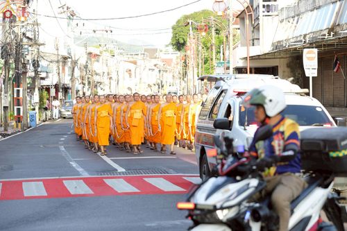 ภาพ No.248735:วันที่ 20 กันยายน พ.ศ. 2568 พิธีอัญเชิญรูปหล่อหลวงปู่วัดปากน้ำ ภาษีเจริญ จากวัดมงคลนิมิตร พระอารามหลวง เพื่อประดิษฐาน ณ วิหารพระมงคลเทพมุนี (สด จนฺทสโร)  ศูนย์ปฏิบัติธรรมภูเก็ต จ.ภูเก็ต