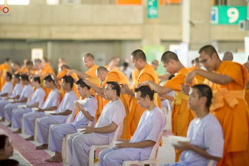 ภาพ No.228533:วันเสาร์ที่ 7 มิถุนายน พ.ศ. 2568 พิธีปลงผมโครงการอุปสมบทหมู่ธรรมทายาท ระดับอุดมศึกษา รุ่นที่ 52 ภาคฤดูฝน ณ วิหารคด 9 วัดพระธรรมกาย