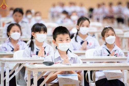 ภาพ No.185877:โครงการตอบปัญหาธรรมะ “ทางก้าวหน้า” ครั้งที่ 42 รอบชิงชนะเลิศระดับชาติ ประจำปี พ.ศ. 2567 วันเสาร์ที่ 21 ธันวาคม พ.ศ. 2567 ชมรมพุทธศาสตร์สากล ร่วมกับสมาคมพุทธศาสตร์สากล และชมรมพุทธศาสตร์สถาบันอุดมศึกษา 35 แห่งทั่วประเทศ ณ ห้องแก้วสารพัดนึก 2 วัดพระธรรมกาย 