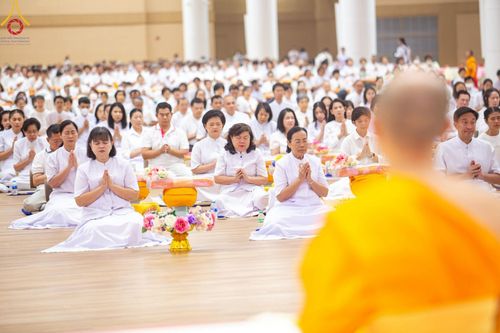 ภาพ No.212736:วันอาทิตย์ที่ 23 มีนาคม พ.ศ. 2568 พิธีร่วมบุญโครงการบรรพชาสามเณร 5,000 รูป ณ ห้องแก้วสารพัดนึก 2 วัดพระธรรมกาย