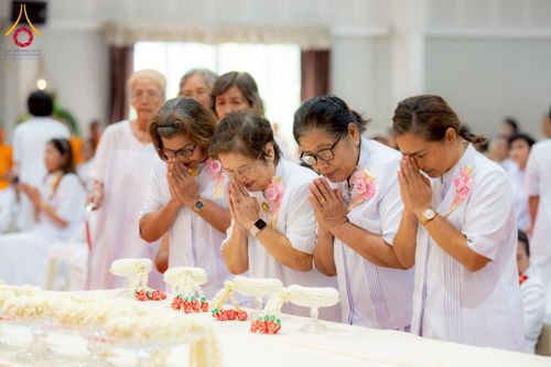 ภาพ No.254812:วันที่ 15 ตุลาคม พ.ศ. 2568 พิธีบรรจุพระบรมสารีริกธาตุภายในพระเกตุองค์พระประธาน สมโภชพระประธาน พระธรรมกาย ณ ศูนยอบรมเยาวชนกาญจนบุรี