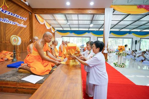 ภาพ No.164122:พิธีทอดกฐินสามัคคีสร้างทุกสิ่ง ณ ศูนย์ธุดงคสถานแพร่ อ.วังชิ้น จ.แพร่ วันอาทิตย์ที่ ๒๐ ตุลาคม พ.ศ. ๒๕๖๗