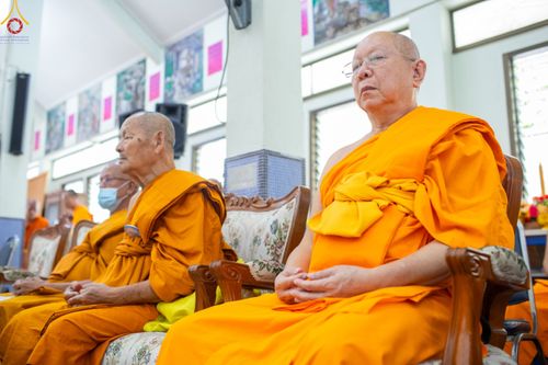 ภาพ No.87328:พิธีถวายสังฆทาน 323 วัด 4 จังหวัดชายแดนภาคใต้  ปีที่ 19 ครั้งที่ 165 พิธีมอบกองทุนหนุนแรงใจช่วยครูใต้  ปีที่ 16 ครั้งที่ 130 และพิธีทำบุญอุทิศส่วนกุศลให้ผู้วายชนม์ ณ วัดพุทธภูมิ อ.เมือง จ.ยะลา วันเสาร์ที่ 9 กันยายน พ.ศ. 2566