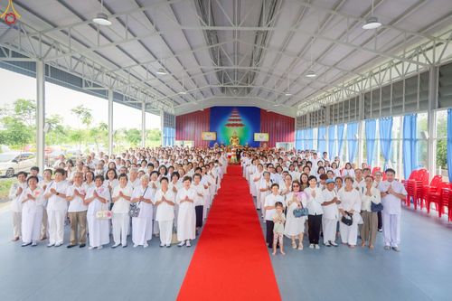 ภาพ No.272698:วันที่ 1 พฤศจิกายน พ.ศ. 2568 พิธีทอดกฐินสามัคคีทั่วไทย ณ วัดศรีวรรณวนาราม ต.คลองสาม อ.คลองหลวง จ.ปทุมธานี โดยคณะศิษยานุศิษย์ บูชาธรรม 81 ปี หลวงพ่อธัมมชโย