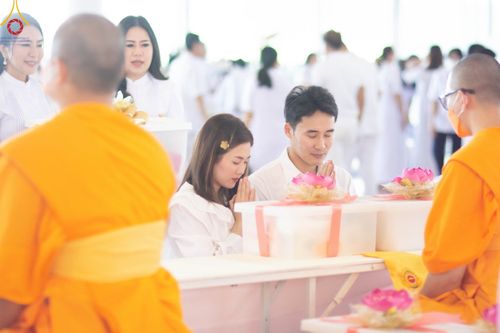 ภาพ No.102410:พิธีถวายอุปกรณ์ทำความสะอาด ณ บ้านแก้วเรือนทองคุณยายอาจารย์ฯ วัดพระธรรมกาย วันเสาร์ที่ 16 ธันวาคม พ.ศ. 2566