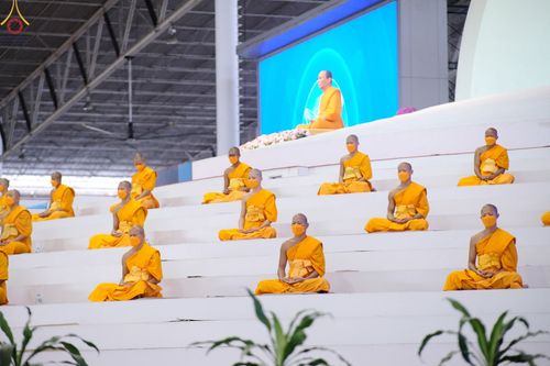ภาพ No.75572:วัดพระธรรมกายจัด งานบุญวันอาทิตย์ต้นเดือน  มีกิจกรรมดังนี้ พิธีตักบาตร, พิธีบูชาข้าวพระ พระธรรมยาตรารับประกาศนียบัตร โครงการธรรมยาตราฯ ปีที่ 11 ในวันที่ 5 กุมภาพันธ์ พ.ศ. 2566 ณ วัดพระธรรมกาย อ.คลองหลวง จ.ปทุมธานี