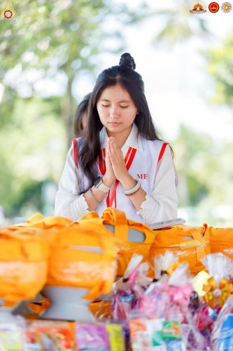 ภาพ No.224757:วันที่ 11 -12 พฤษภาคม พ.ศ. 2568 คณะพระอาจารย์ เจ้าหน้าที่ อาสาสมัคร นักศึกษา ทั้งชาวอินโดนีเซีย และชาวไทย ร่วมแรงร่วมใจ เตรียมงาน เก็บงาน ในวันวิสาขบูชา ณ พระมหาเจดีย์บรมพุทโธ ประเทศอินโดนีเซีย