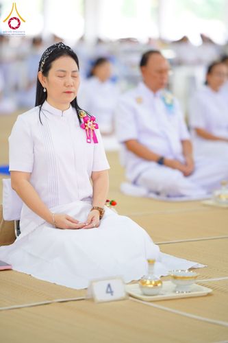 ภาพ No.243859:วันที่ 6 กันยายน พ.ศ. 2568 พิธีถวายภัตตาหารเมนูสวรรค์ เพื่อการบรรลุธรรม ณ หอฉันคุณยายอาจารย์ฯ วัดพระธรรมกาย