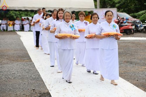 ภาพ No.94690:พิธีทอดกฐินสามัคคี สร้างกุฏิสงฆ์หลังแรก ณ ศูนย์ปฏิบัติธรรมและอบรมเยาวชนเมืองยะลา (ถนนเวฬุวัน ซอยเศรษฐี) วันที่ 15 พฤศจิกายน พ.ศ. 2566