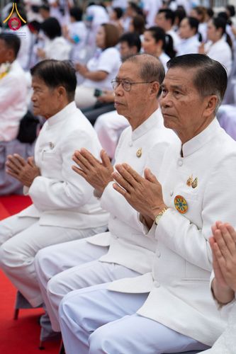 ภาพ No.210293:วันอาทิตย์ที่ 9 มีนาคม พ.ศ. 2568 พ่อเมืองโคราชจัดตักบาตรพระหมื่น ทำบุญเมือง 557 ปี