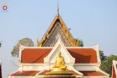 ภาพ No.297407:วันที่ 15 มกราคม พ.ศ.2569 พระธรรมยาตราปฏิบัติธรรมและถ่ายภาพหมู่ประวัติศาสตร์ อนุสรณ์สถานลำดับที่ 4 สถานที่เกิดด้วยกายธรรม  ณ วัดโบสถ์บน ต.บางคูเวียง จ.นนทบุรี ในโครงการธรรมยาตรา กตัญญูบูชา มหาปูชนียาจารย์ พระมงคลเทพมุนี(สด จนฺทสโร) พระผู้ปราบมาร อนุสรณ์ส