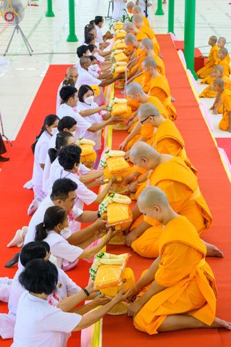 ภาพ No.81698:พิธีอุปสมบทอุทิศชีวิต สามเณรเปรียญธรรม 11 รูป ในวันวิสาขบูชา วันเสาร์ที่ 3 มิถุนายน 2566 ณ อุโบสถพระไตรปิฎก วัดพระธรรมกาย จ.ปทุมธานี