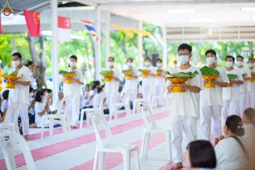 ภาพ No.83219:พิธีตัดปอยผมและปลงผม ในโครงการบรรพชาอุปสมบทหมู่ ธรรมทายาทนานาชาติ (ภาคภาษาจีน) รุ่นที่ 18 ณ วัดพระธรรมกาย วันเสาร์ที่ 8 กรกฎาคม พ.ศ.2566