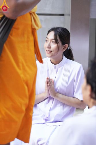 ภาพ No.106217:พิธีต้อนรับพระธรรมยาตรา ชุด 2 ในโครงการธรรมยาตรากตัญญูบูชา มหาปูชนียาจารย์  พระมงคลเทพมุนี(สด จนฺทสโร) พระผู้ปราบมาร  อนุสรณ์สถาน 7 แห่ง ปีที่ 12  วันที่ 3 มกราคม พ.ศ. 2567  ณ อนุสรณ์สถานโลตัสแลนด์ จ.สุพรรณบุรี