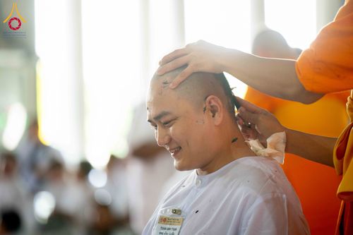 ภาพ No.339835:วันที่ 19 กรกฎาคม พ.ศ.2569 พิธีตัดปอยผม โครงการบวชพระนานาชาติ AEC และ WAB รุ่นที่ 10 THE AEC & INTERNATIONAL ORDINATION PROGRAM ณ มหารัตนวิหารคด 30 วัดพระธรรมกาย ปทุมธานี