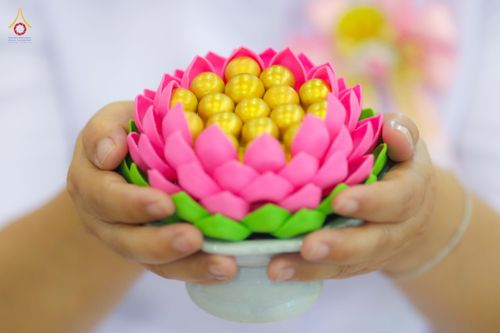 ภาพ No.81594:พิธีหล่อพระประธานเพื่อประดิษฐาน ณ ห้องแก้วสารพัดนึก 2 เนื่องในวันวิสาขบูชา วันเสาร์ที่ 3 มิถุนายน 2566 ณ วัดพระธรรมกาย จ.ปทุมธานี